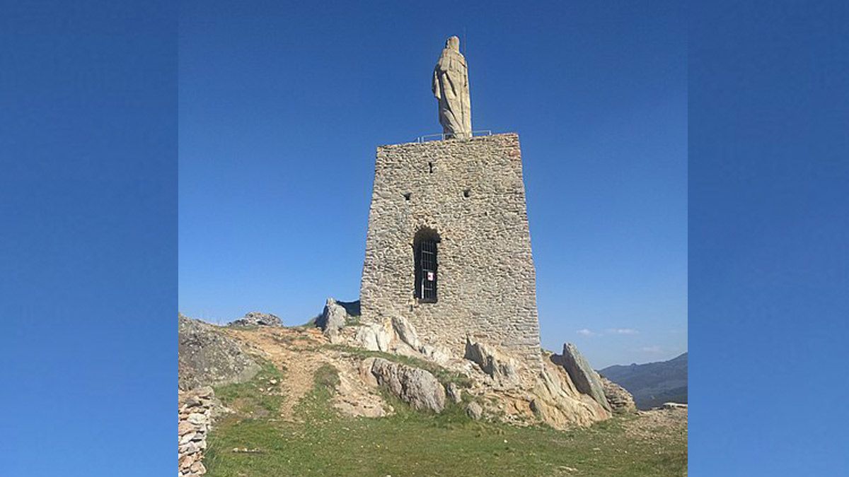 Vista del monumento de Valdavido. | L.N.C.