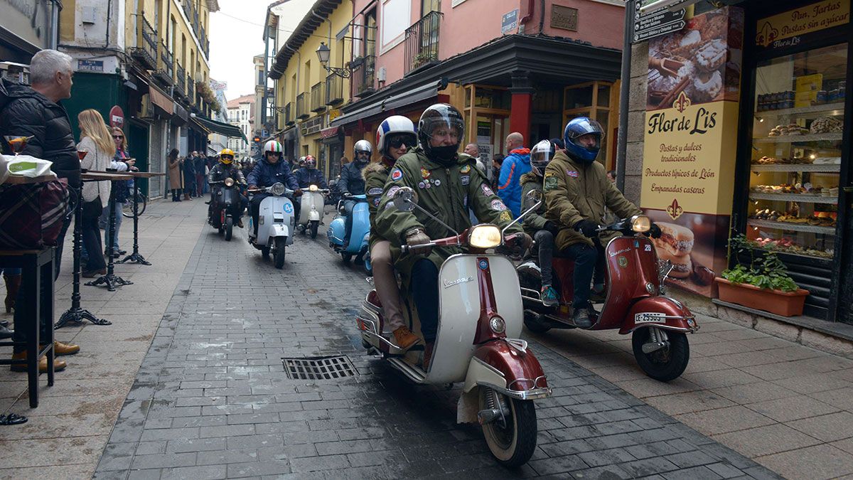 vespas-purple-leon-30102019.jpg