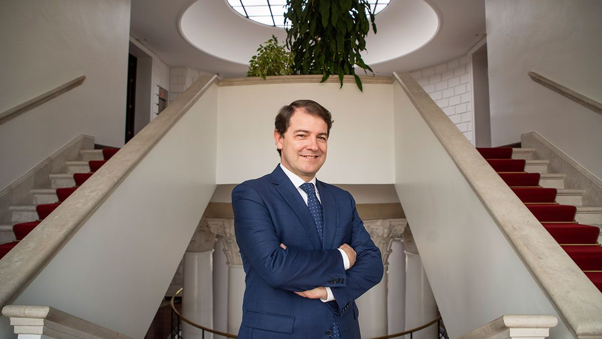 El presidente de la Junta Alfonso Fernández Mañueco, en la sede de Presidencia de Valladolid. | ICAL