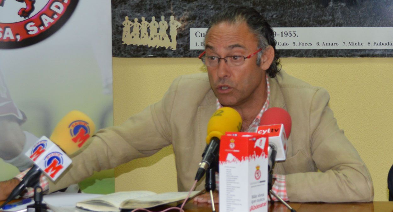 Felipe Llamazares cerró el acuerdo la noche del miércoles. | MAURICIO PEÑA