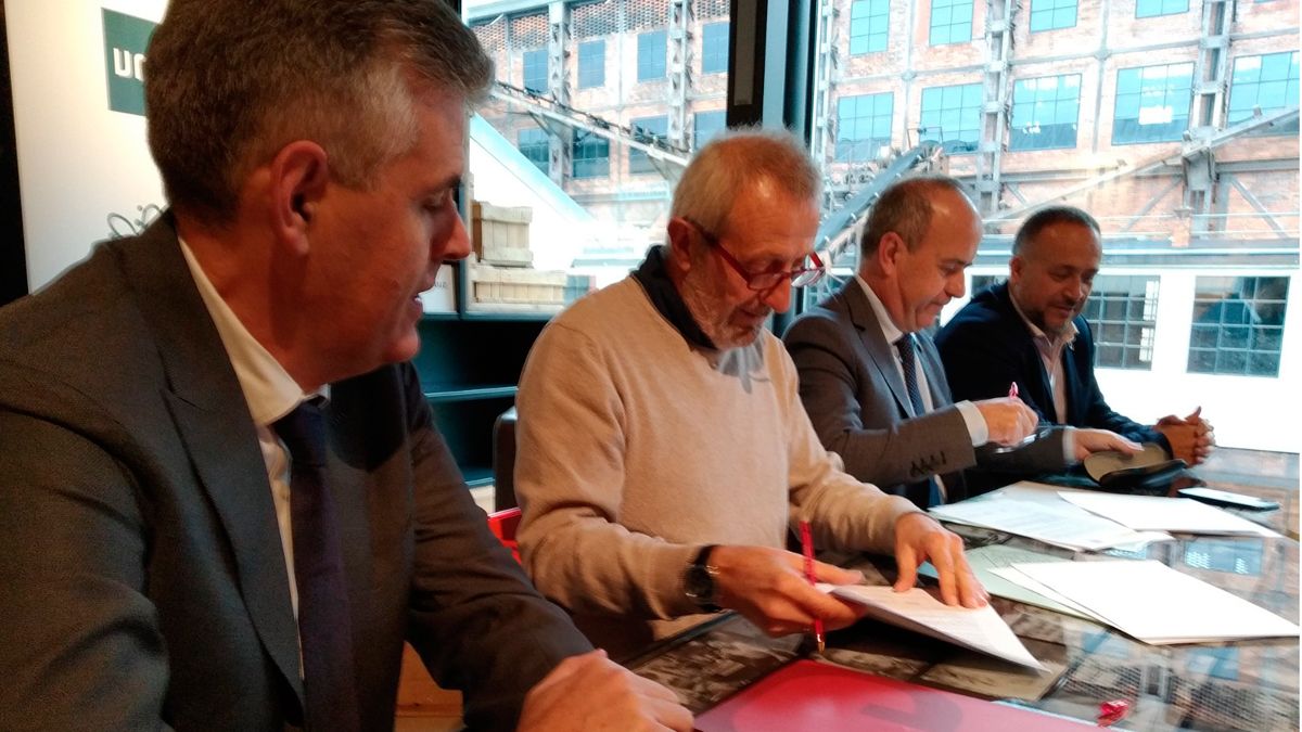 Firma del convenio de Ciuden con la UNED. | M.I. Firma del convenio de Ciuden con la UNED. | M.I.