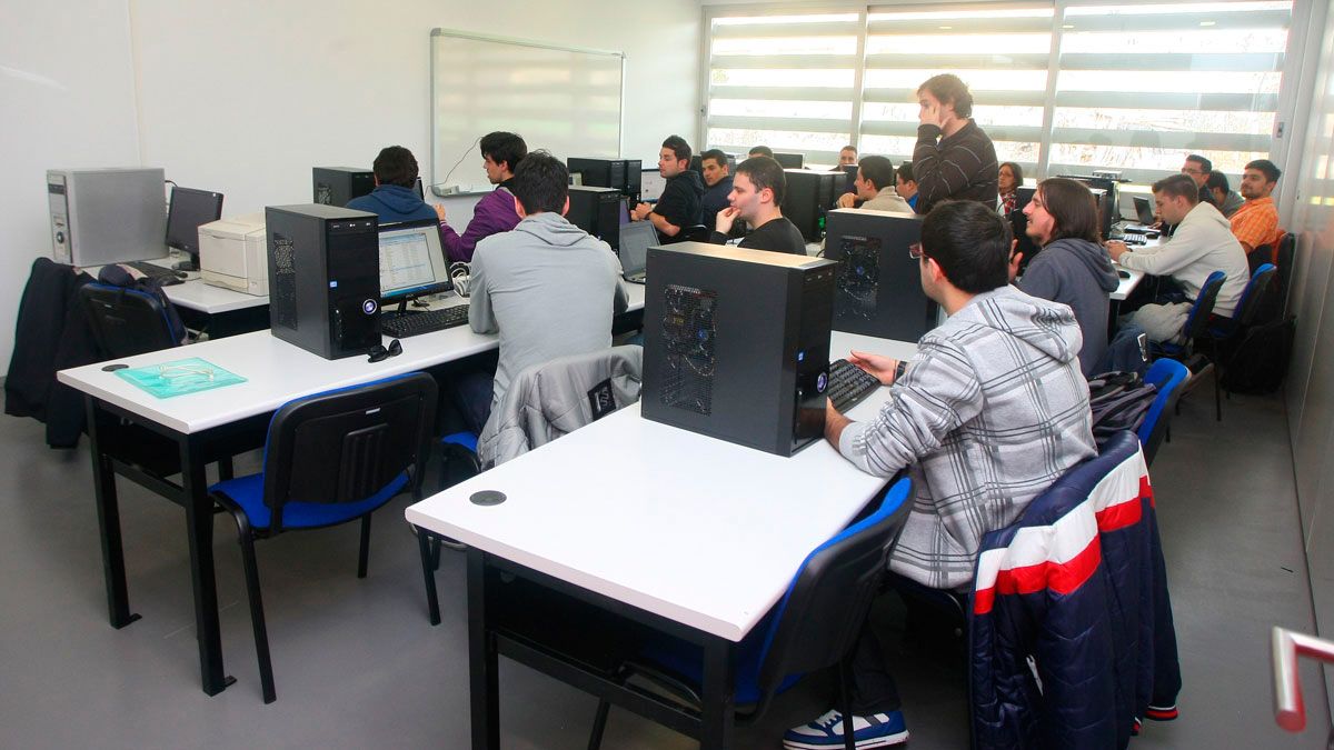 Una de las clases del CIFP en Ponferrada. | ICAL