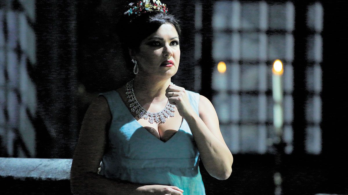 La soprano rusa Anna Netrebko en el papel de la ópera ‘Tosca’.