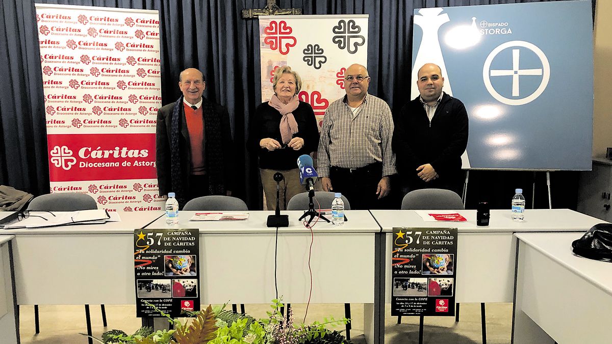 Una imagen de la presentación de la campaña radiofónica de Cáritas, en Astorga. | P.F.