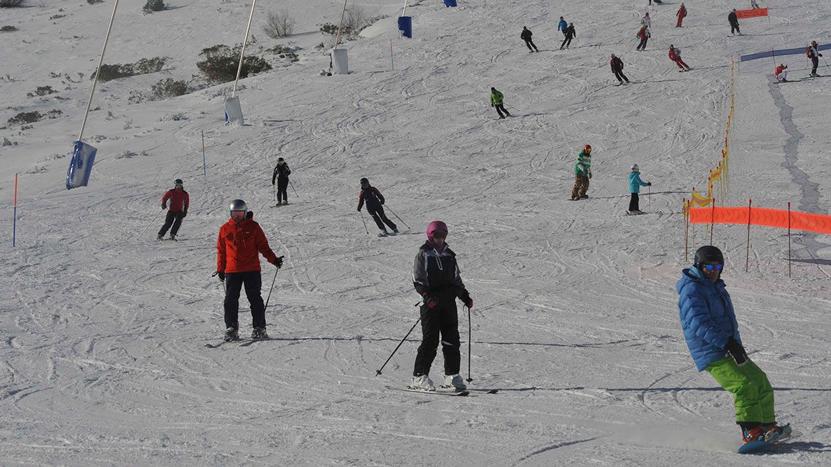 Los aficionados a los deportes de nieve cuenta con un importante aliado en la app creada por Marcos Ybarra. | L.N.C.