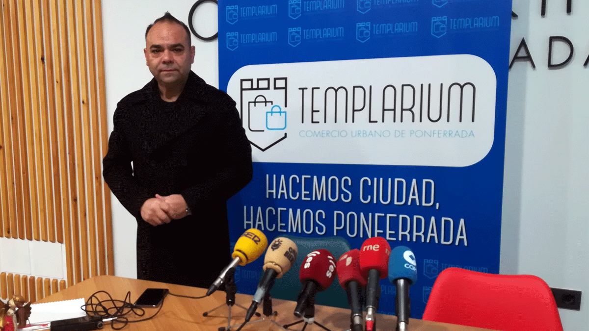 Felipe Álvarez, presidente de Templarium, en rueda de prensa.