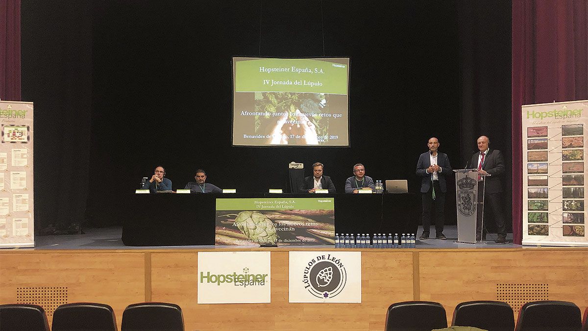 Un momento de la Jornada del Lúpulo celebrada esta semana en Benavides. | P.F. Un momento de la Jornada del Lúpulo celebrada esta semana en Benavides. | P.F.
