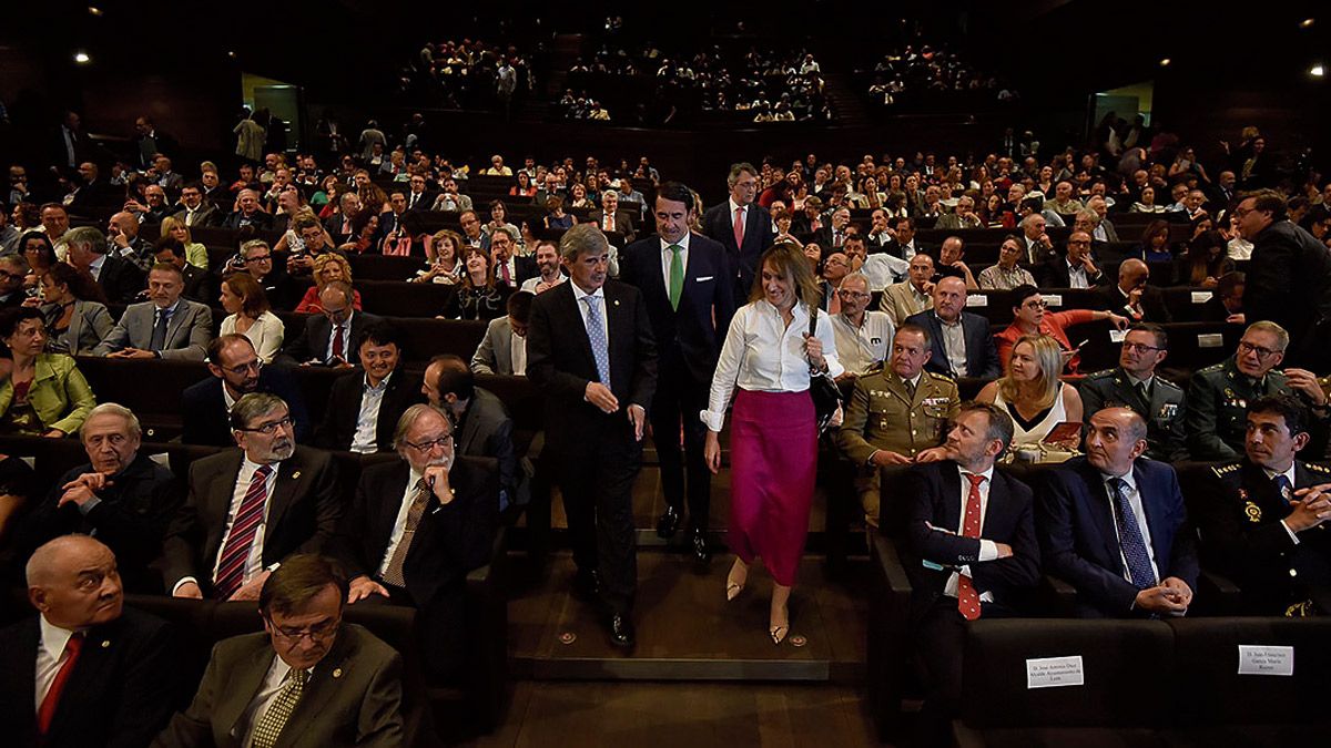 Acto con motivo de los 40 años de la Universidad de León celebrado en el Auditorio el pasado septiembre. | SAÚL ARÉN