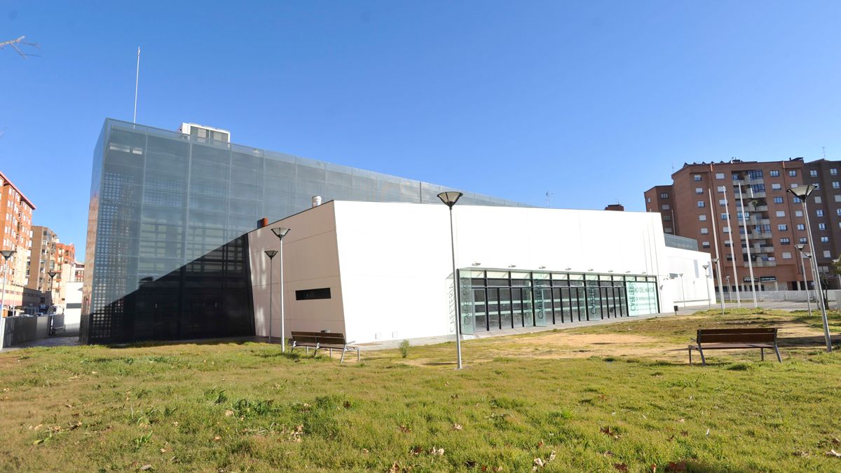 La Ciudad del Mayor lleva construida desde 2012 en el Polígono X de León. | DANIEL MARTÍN