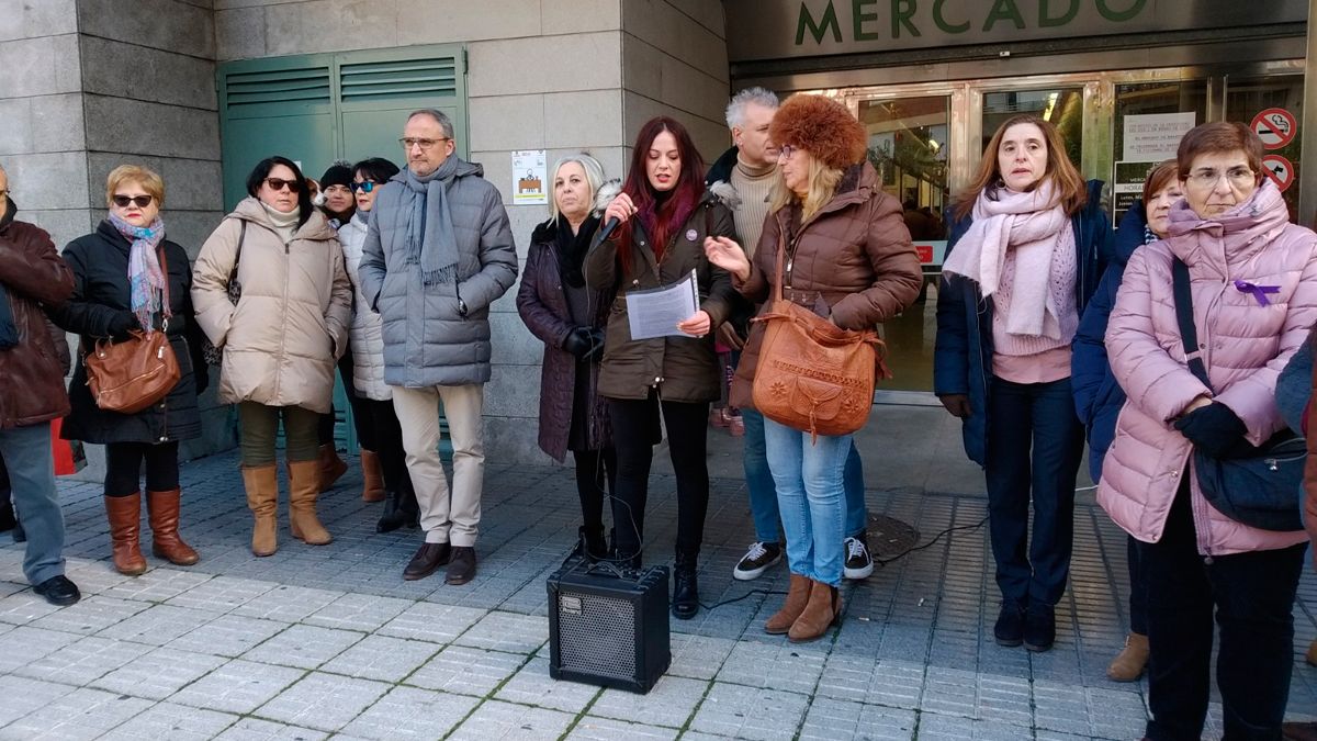 Movilización de cada último sábado de mes en Ponferrada contra las violencias machistas. | M.I.