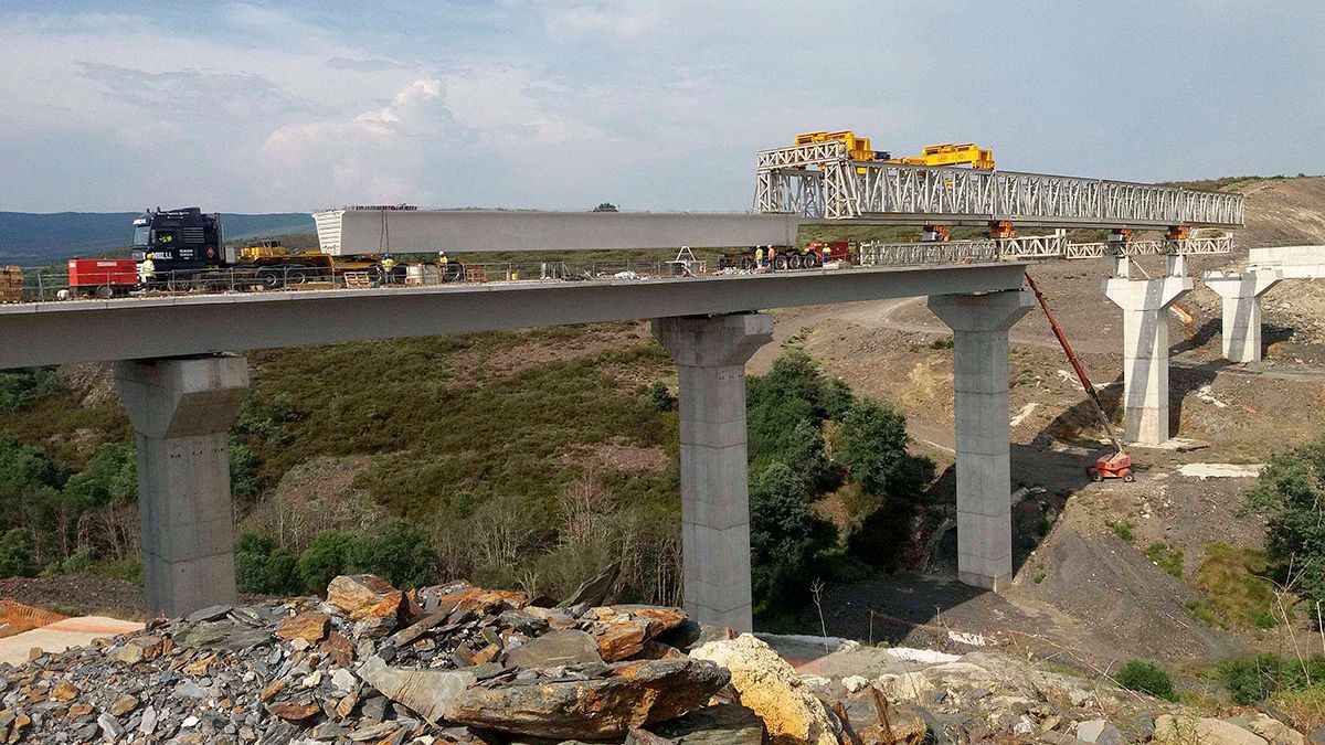 Viaducto de Otero de Sanabria (Zamora), de la línea de Alta Velocidad Madrid-Galicia. | ICAL