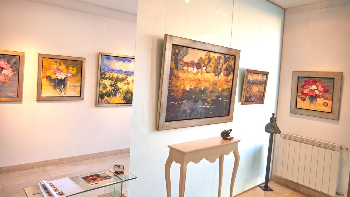 Vista de la exposición de Luis Fernández Hebrero en la galería de arte Alemi. | VICENTE GARCÍA