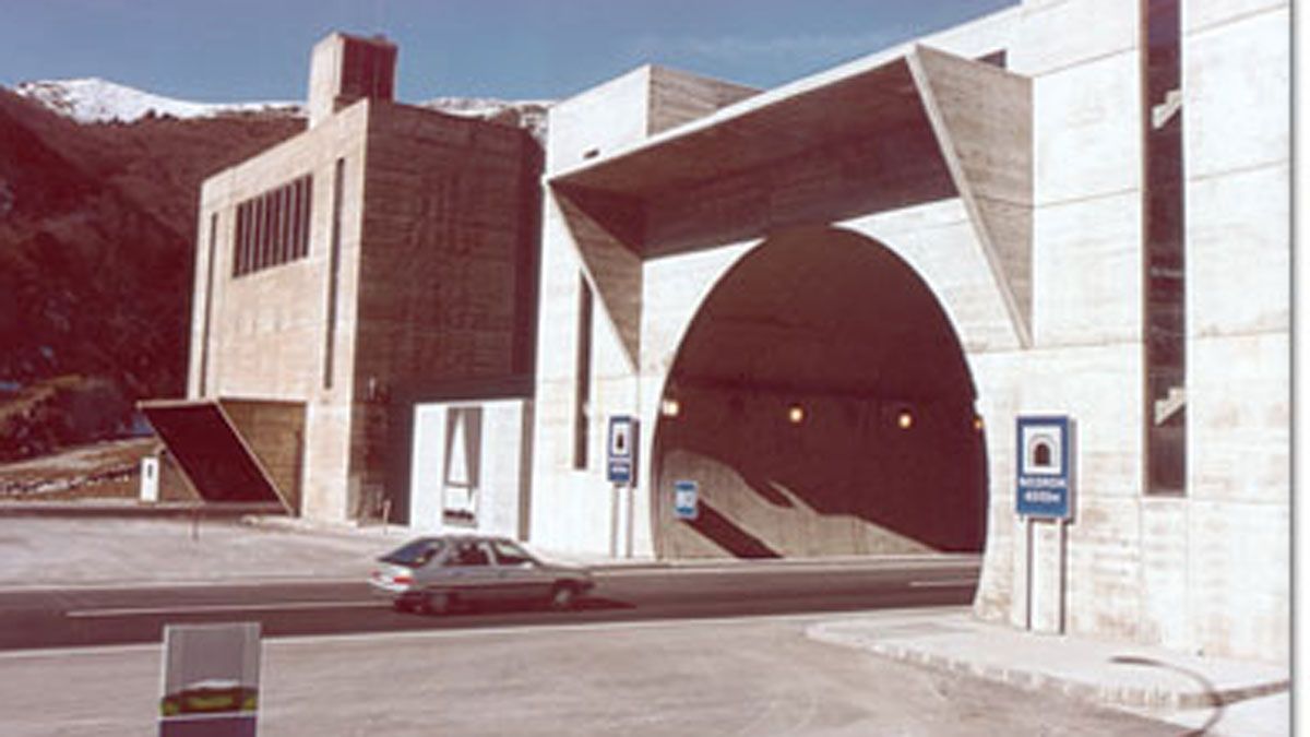 Imagen de archivo del túnel del Negrón. | AUCALSA