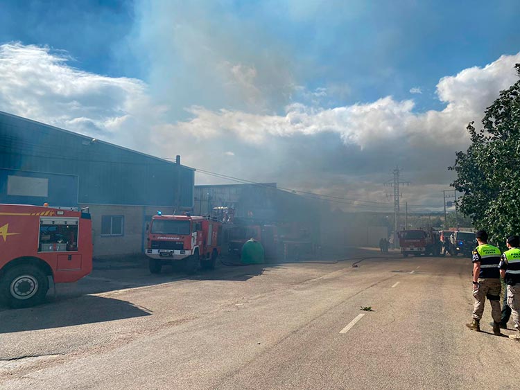 Inmediaciones del incendio. | SAÚL ARÉN