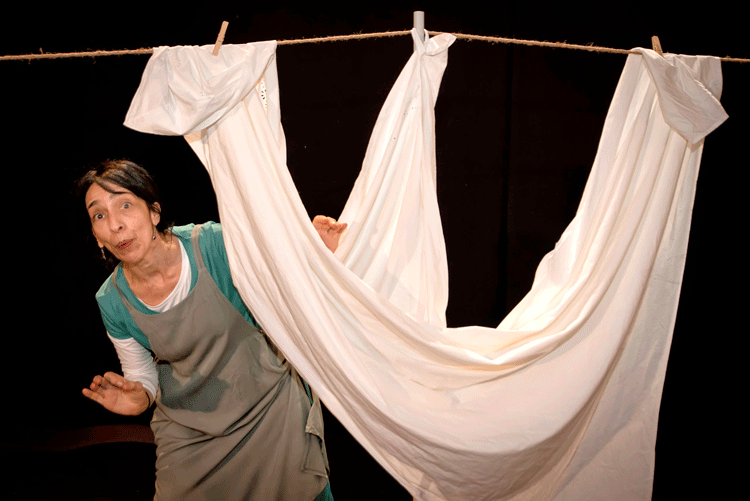 Los leoneses Teatro Diadres presentan 'Cocoloco y Mariflor'.
