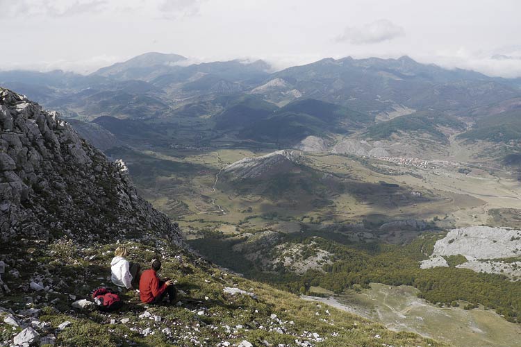 El valle de Burón desde la cumbre. | VICENTE GARCÍA