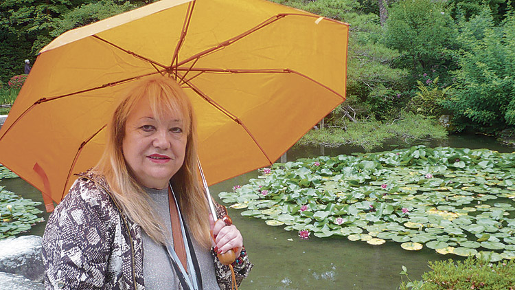 Carmen Busmayor.
