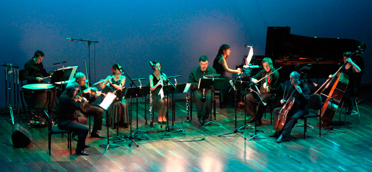 Ensemble de la Orquesta Ibérica que actuará el domingo en el Teatro Municipal de La Bañeza. | JUAN LUIS GARCÍA