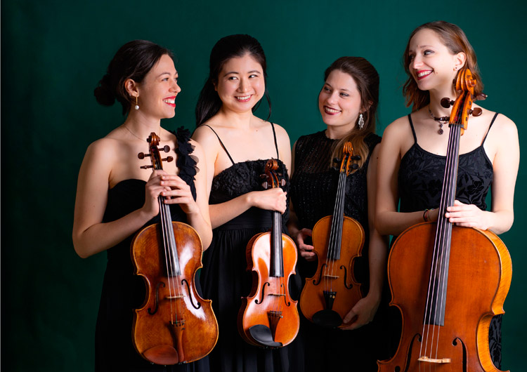 La formación de cuerda Moser String Quartet.