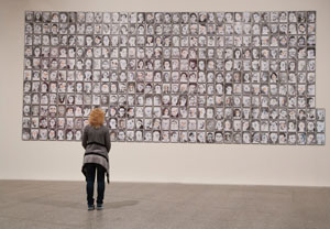 ‘Un año bisiesto cualquiera’ (2008), de Darío Corbeira. | MUSAC