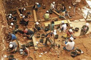 Excavación en el yacimiento Gran Dolina.