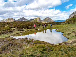 Laguna en los alrededores de Chagüezos. | VICENTE GARCÍA