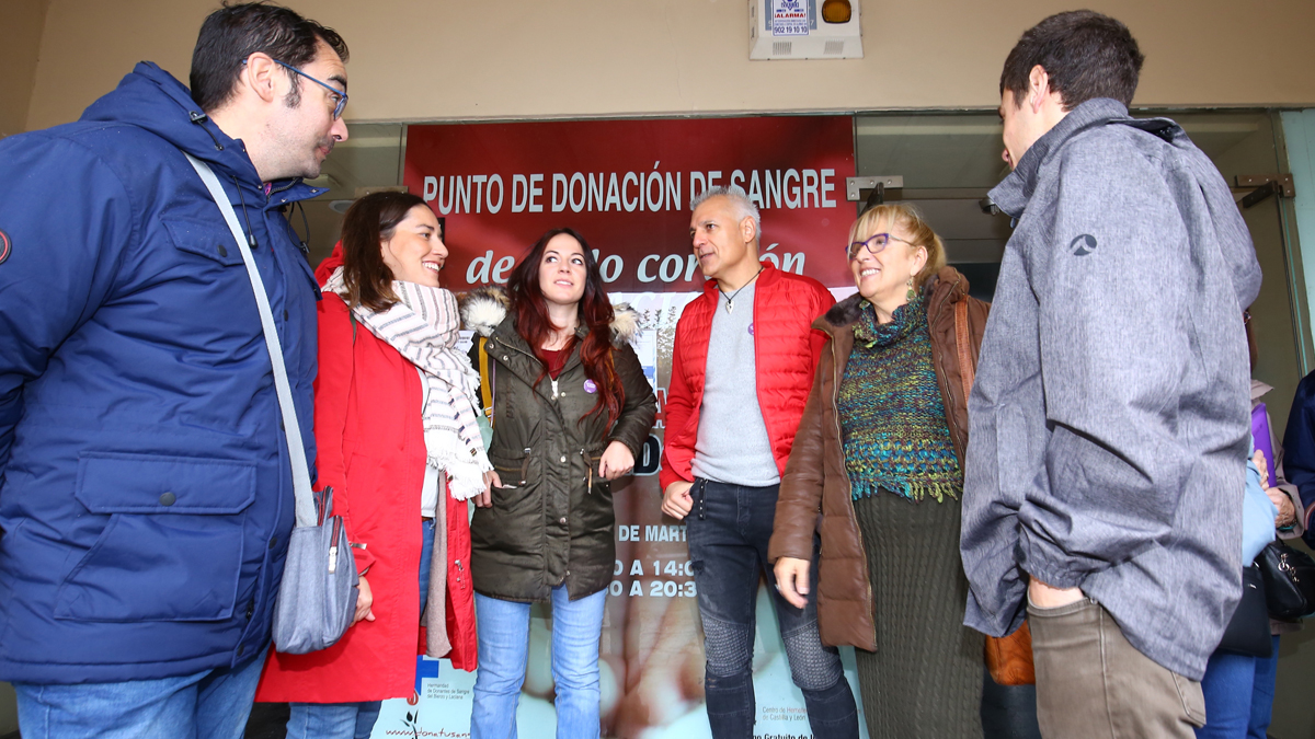 Integrantes de Unidas Podemos, en la concentración de Pico Tuerto. | Ical