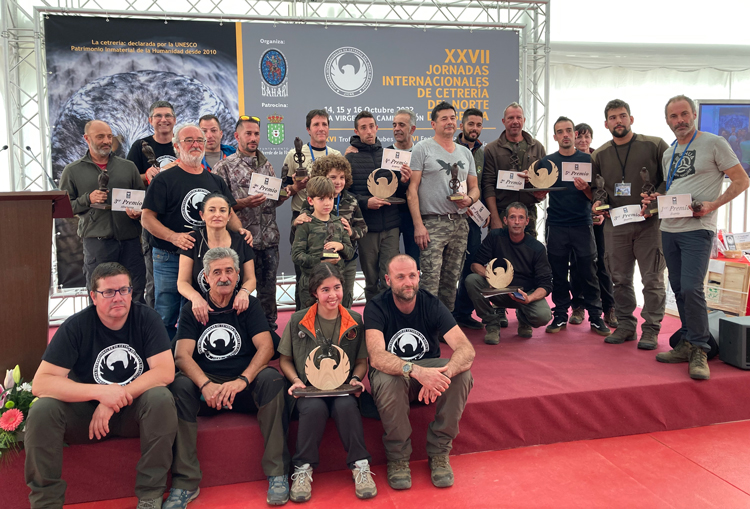Foto de familia de los ganadores. | L.N.C.