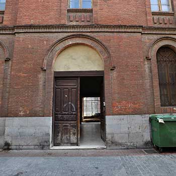 Imagen de la puerta que se convertirá en la entrada principal al museo. | DANIEL MARTÍN