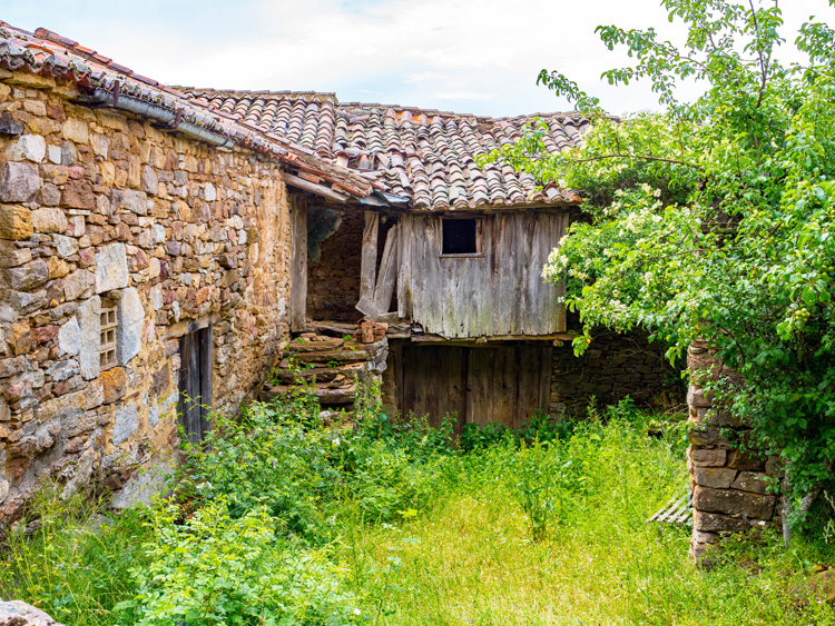 Casas de Sagüera.