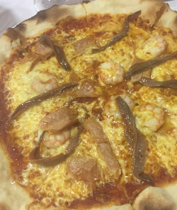 La pizza Piamonte del Piccolo. | S.M.